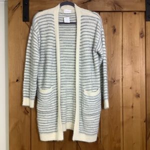 NWT Mia & Tess Open Front Cardigan
